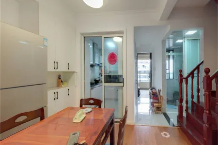 伟星金悦府1房南精装真实好房