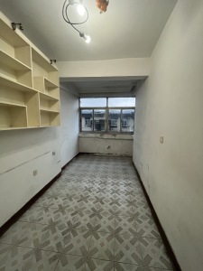 团结二村1室0厅0卫南中装真实好房