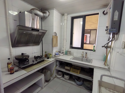 东方龙城湛露苑