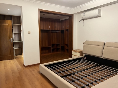 凤凰城中岛蔷薇苑