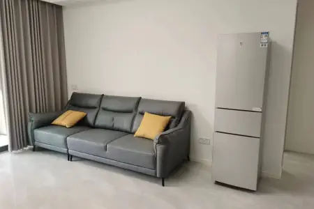 伟星国樾 3室2厅1卫 2,600元/月 学区房