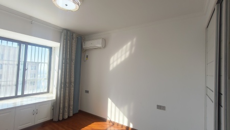 深业华府春天里