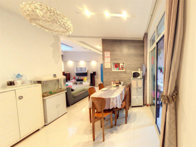 伟星左岸生活E区