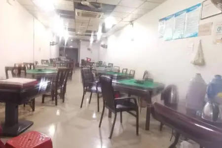 新里城商铺商业街店铺简装真实好房