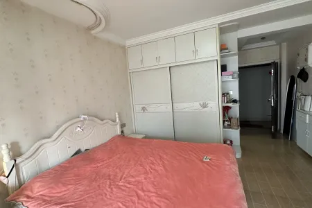 香江比华利山庄1房1厅1卫南精装真实好房