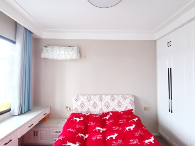 桃园小区 2室1厅1卫 1,600元/月 采光充足