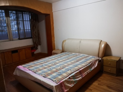 银湖南路富通商住楼