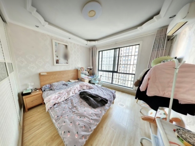 东方龙城绿竹苑