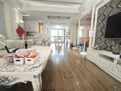 凤凰城中岛百合苑