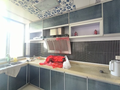 龙湖新城一期C区