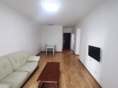 深业华府春天里