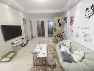 圳秀国际金湖湾 2室2厅1卫 1,500元/月 拎包入住