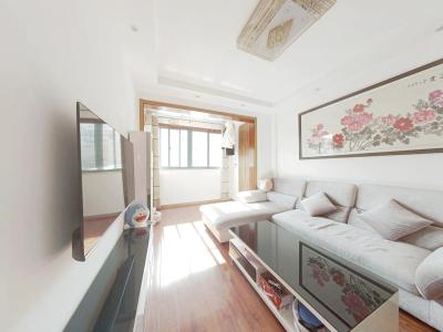 在水一方 2室1厅1卫 50万 南北通透,三证齐全