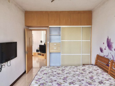 扬子山2号 2室1厅1卫 1,300元/月 家电齐全