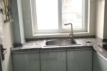 凤凰山庄一期2房2厅1卫南精装真实好房