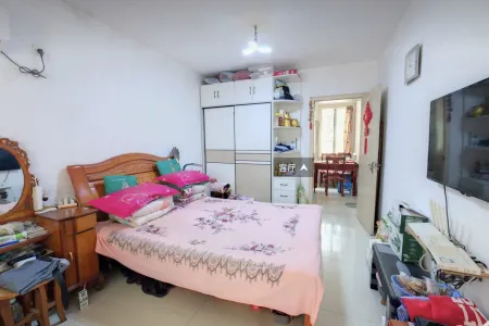 利民四村1房1厅1卫南精装真实好房