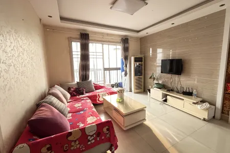 大桥新城 2房2厅1卫 1,800元/月 南北通透,三证齐全,满两年