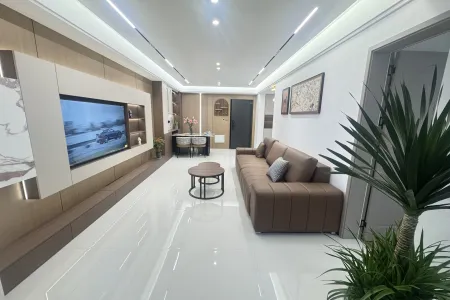 恒大御景湾2室1厅1卫南精装真实好房