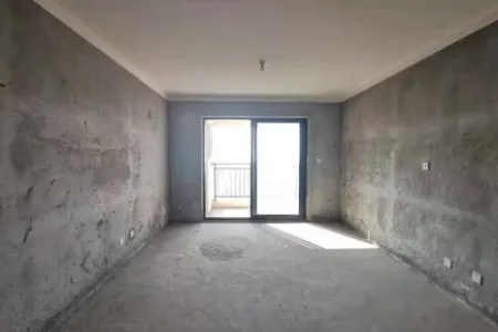 中梁国宾天下3房2厅2卫南北毛坯真实好房