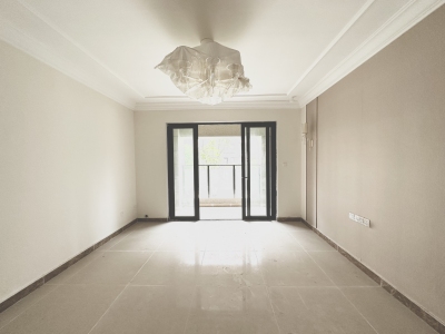 恒大翡翠湾3室2厅2卫南北精装真实好房