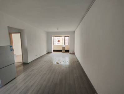 春江明月 3室2厅2卫 112万 三证齐全