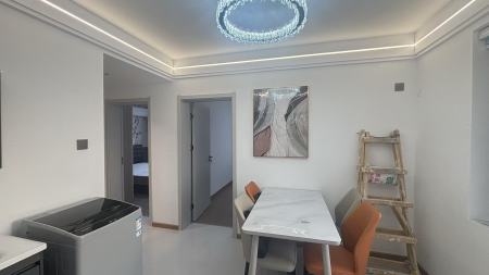 枣园小区 3室1厅1卫 2,000元/月 南北通透,三证齐全,满两年