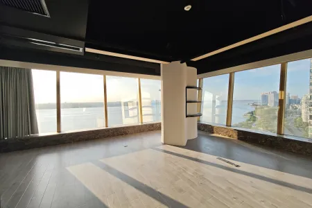 金鹰世界中心 1室0厅0卫 12,000元/月 南北通透