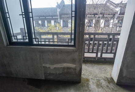 新华联鸠兹古镇