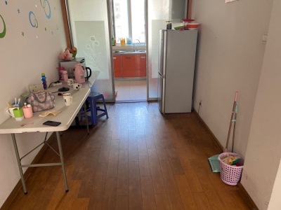 凤凰城北岛琥珀居2房2厅1卫南精装真实好房