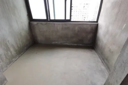  欧式田园风,豪华装修,地铁盘学区房！