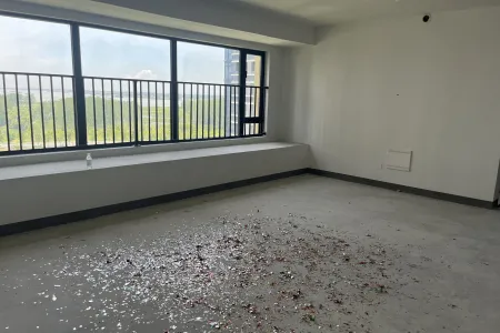 伟星印长江3室2厅2卫西毛坯真实好房