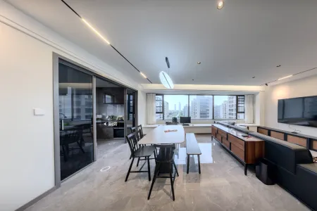 伟星金悦府 4室2厅2卫 210.0万 南北通透,采光充足