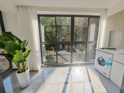 银湖·波尔卡国际花园