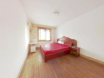 南北通透,次新小区,黄金地段,楼层好,采光很棒,性价比高