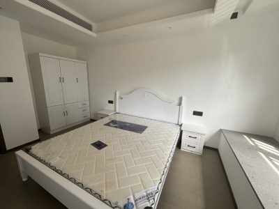 信达万科樾江望