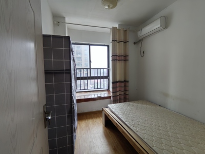 绿地新里海顿公馆