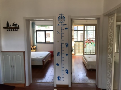 新岗三村