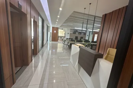 丽景国际8房2厅2卫南豪装真实好房