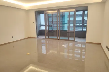 北京路壹号 3室2厅2卫 3,500元/月 好景观