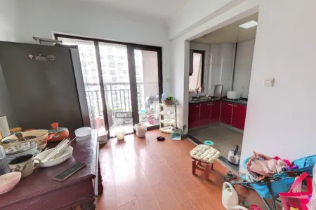 伊顿津桥3房2厅1卫南北简装真实好房