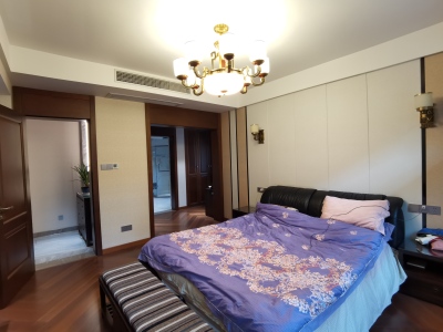 凤凰城中岛玫瑰苑别墅