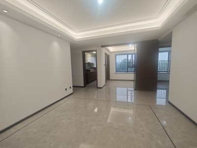 伟星万科潮起中江 3室2厅2卫 132万 业主急售