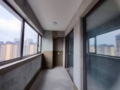 中御公馆3房2厅1卫南精装真实好房