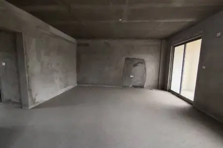 三山碧桂园龙湖上品 5室2厅2卫 360万 南北通透,采光充足