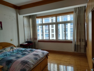 芜宁路香山综合楼