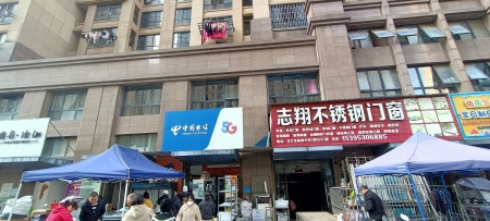 东方龙城绿竹苑临街商铺南毛坯真实好房