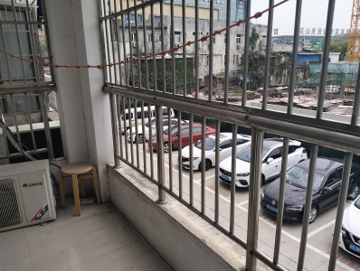 花山区花山路1309号