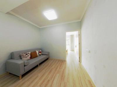 团结西路84号2室1厅1卫南北精装真实好房