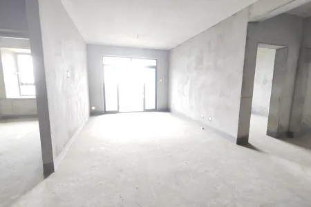 龙湖新城二期南区2房2厅1卫南毛坯真实好房