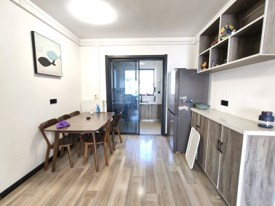 三山碧桂园镜湖春色